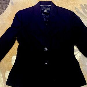 Banana republic, woman suit, kneeling skirt